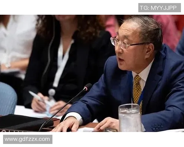 专访杨敏:深入探讨篮球成功背后的秘诀与心路历程 专访杨敏:深入探讨篮球成功背后的秘诀与心路历程