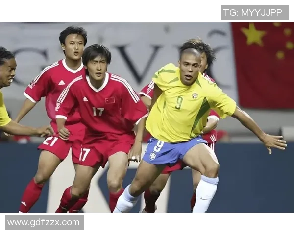 泽阿滕足球明星的崛起与成就探秘，激励年轻球员追逐梦想