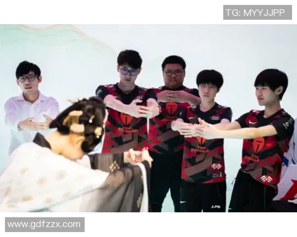 赛后深度分析：LNG与V5对决中的战术博弈与经验总结