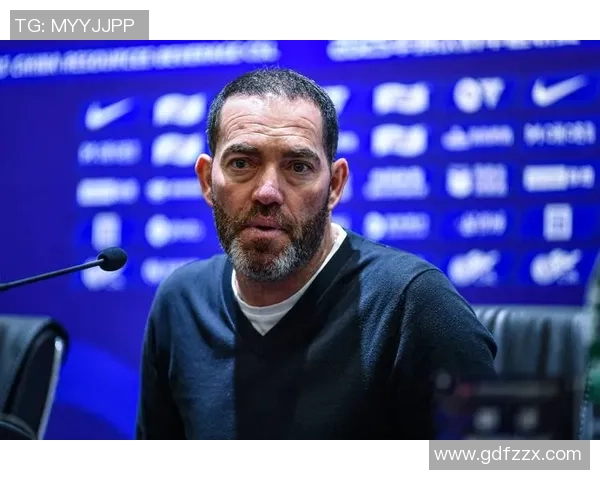 亚泰足球直播精彩赛事回顾与分析助你掌握最新动态与战术变化